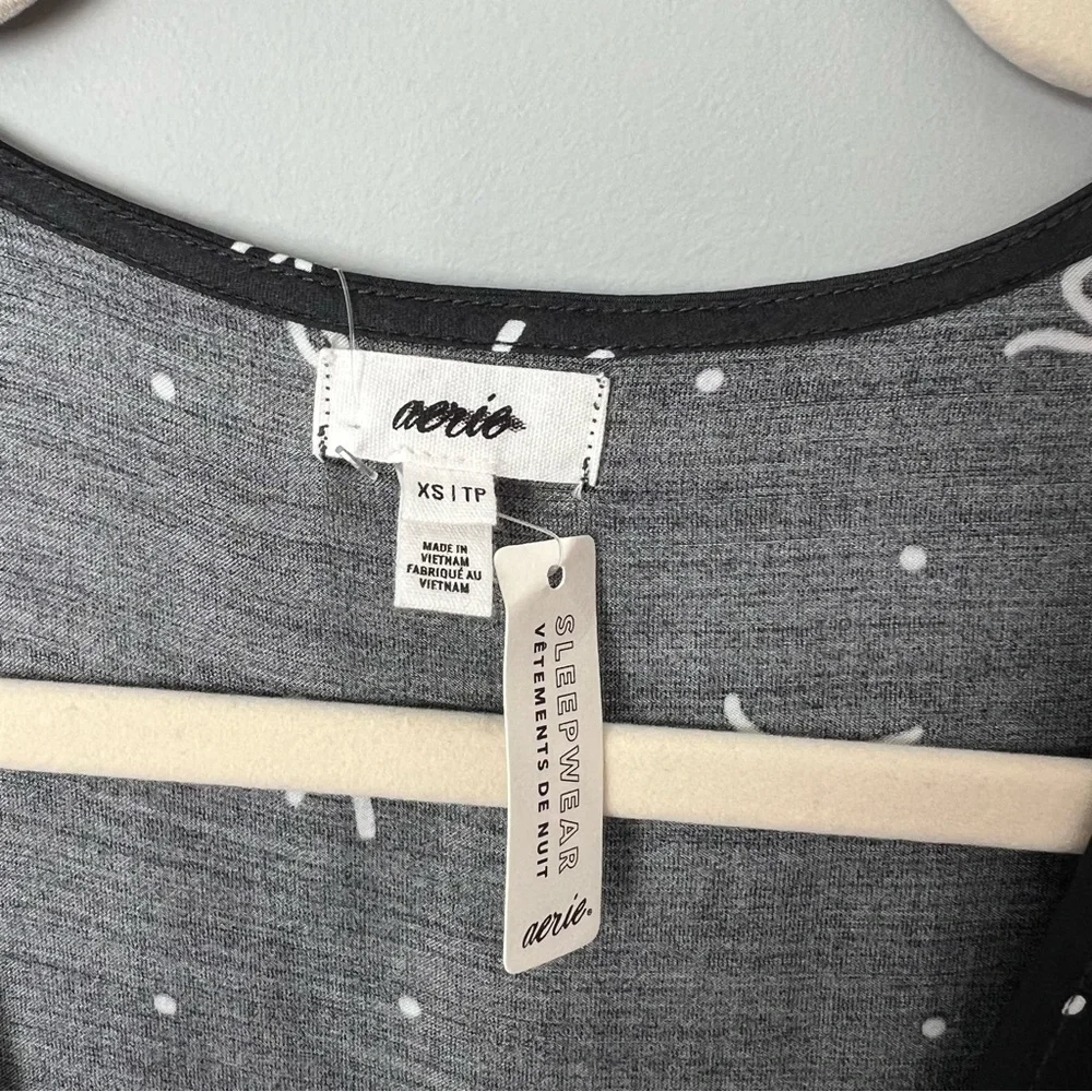 Aerie Bow Print Tie Front Top | Black & White | Size XS